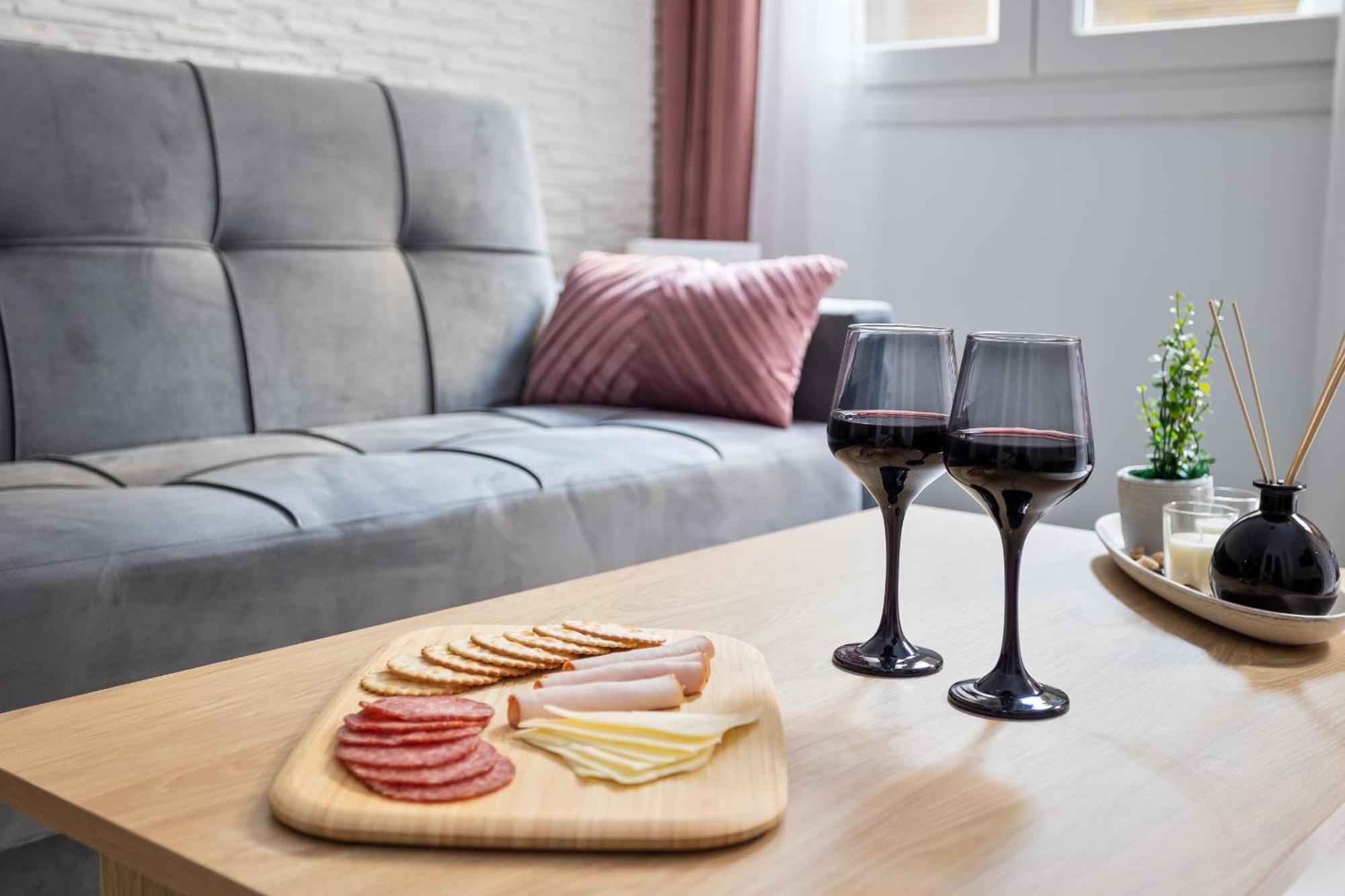 New Glamorous Apartment In Downtown Thessaloníki Eksteriør billede