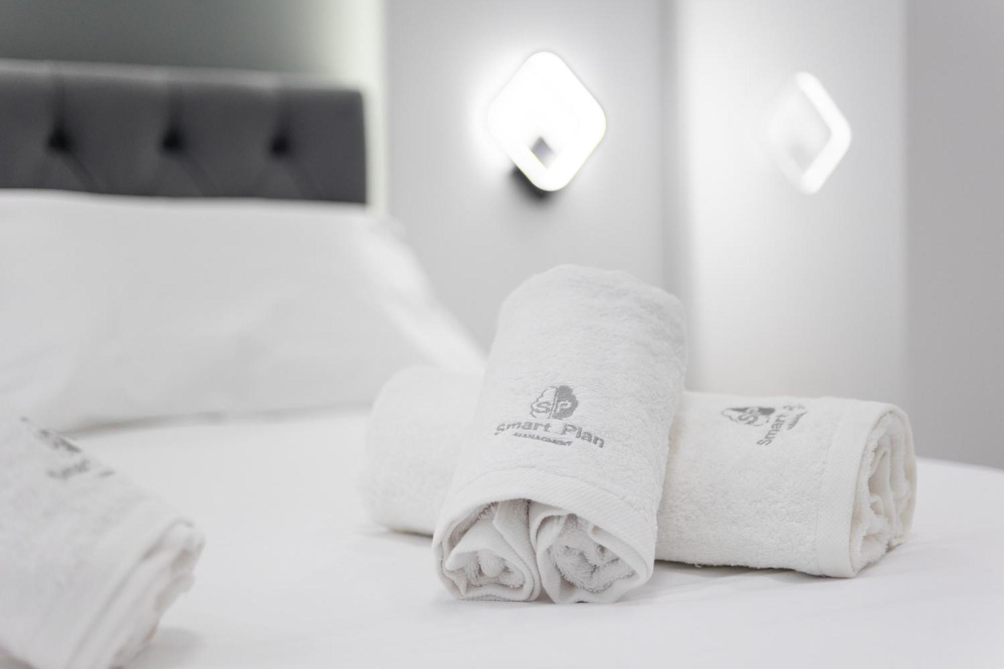New Glamorous Apartment In Downtown Thessaloníki Eksteriør billede